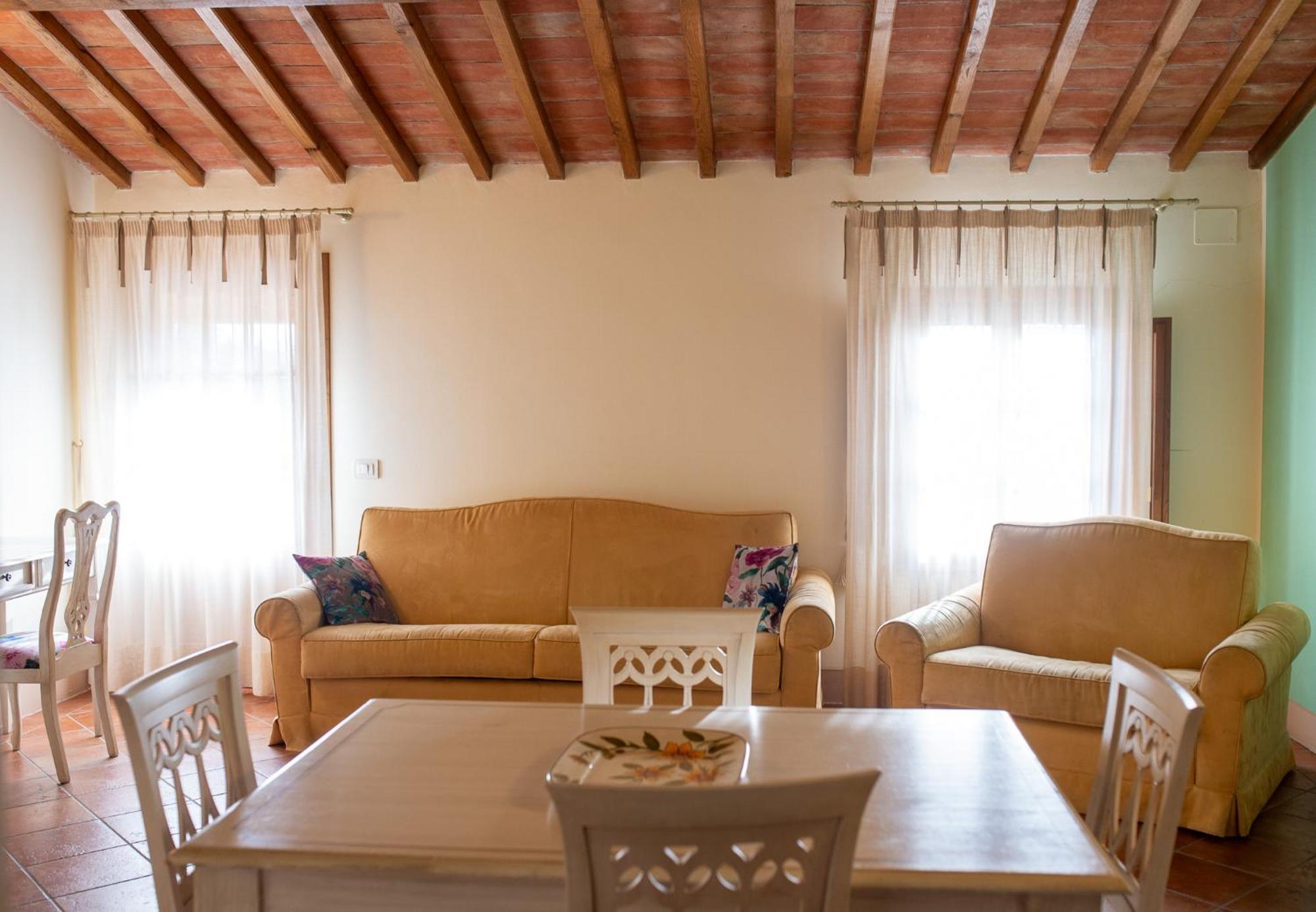 Le Colombaie Country Resort Ponsacco Kamer foto